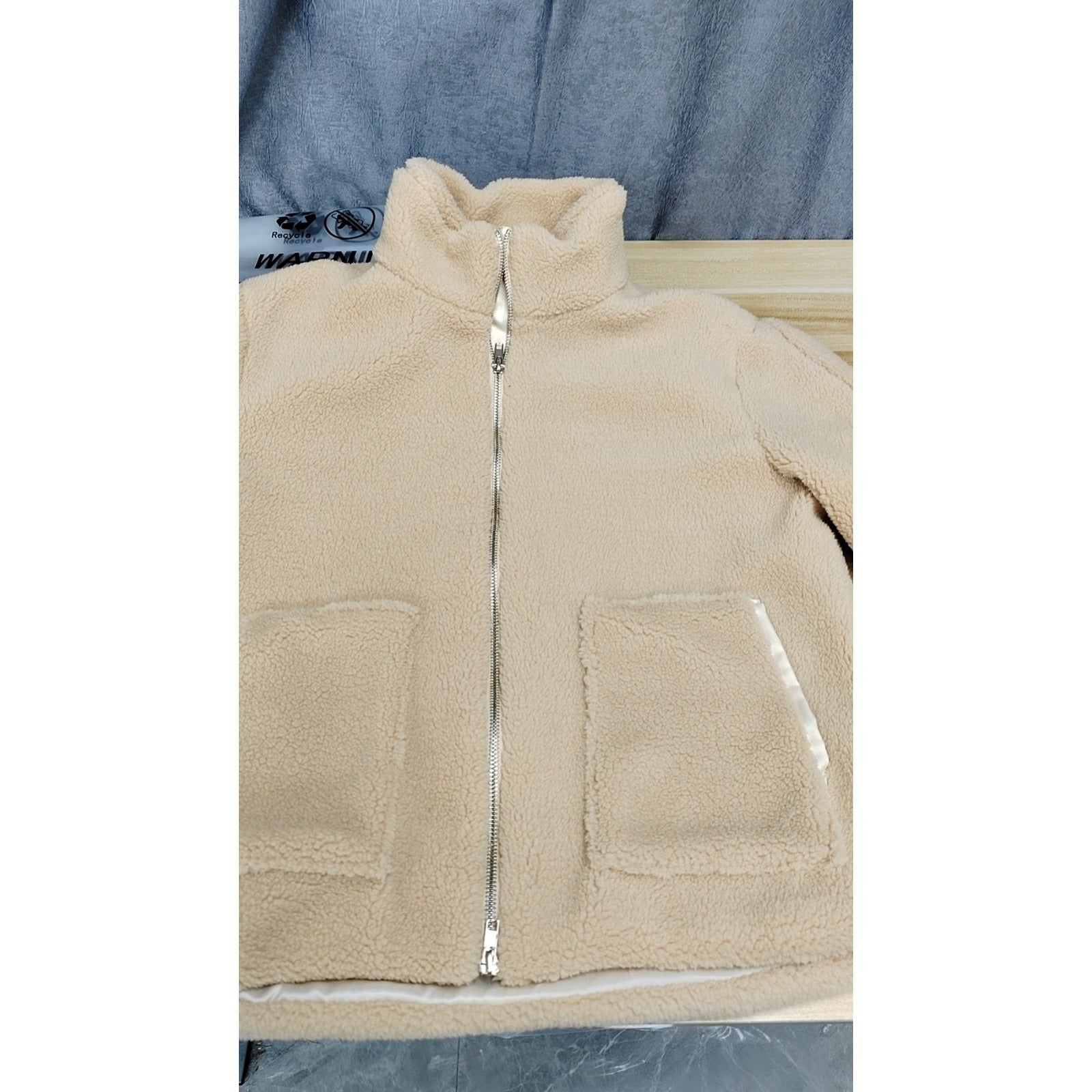 Wholesale Autumn and Winter New Solid Color Languid Style Lambswool Turtleneck Coat